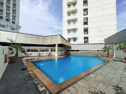 Tranquil Designed 2Br At Braga City Walk Apartment
