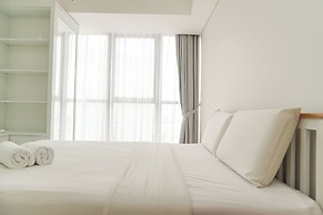 Serene And Best Location 2Br Gold Coast Apartment