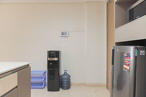 Serene And Best Location 2Br Gold Coast Apartment