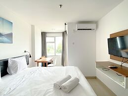 Modern Look And Homey Studio At Enviro Apartment