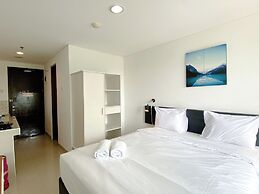 Modern Look And Homey Studio At Enviro Apartment