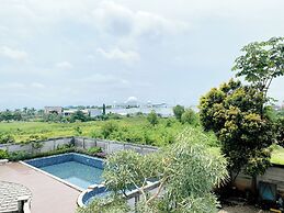 Modern Look And Homey Studio At Enviro Apartment