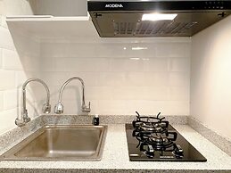 Minimalist Studio Grand Kamala Lagoon Apartment