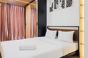 Restful And Cozy Stay Studio With Balcon At Collins Boulevard Apartmen