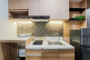 Restful And Cozy Stay Studio With Balcon At Collins Boulevard Apartmen