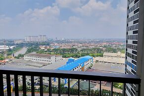 Restful And Cozy Stay Studio With Balcon At Collins Boulevard Apartmen