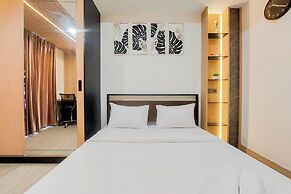 Restful And Cozy Stay Studio With Balcon At Collins Boulevard Apartmen