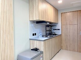 Modern Look Studio At Gateway Park Lrt City Bekasi Apartment
