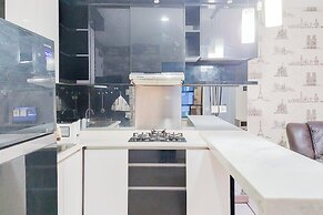 Homey And Modern 1Br At Paddington Heights Apartment