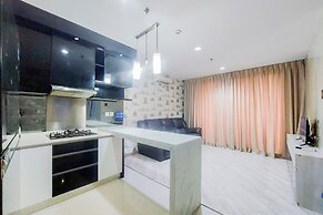 Homey And Modern 1Br At Paddington Heights Apartment