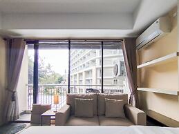 Simply And Comfy Studio Room Apartment Beverly Dago