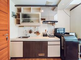 Simply And Comfy Studio Room Apartment Beverly Dago