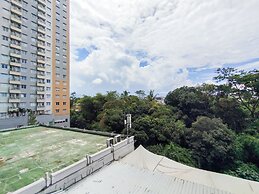 Strategic And Comfortable Studio Room At Galeri Ciumbuleuit 1 Apartmen