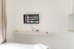 Well Furnished And Homey Studio Sky House Alam Sutera Apartment