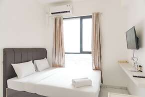 Well Furnished And Homey Studio Sky House Alam Sutera Apartment
