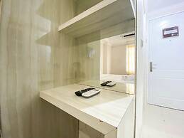 Cozy And Minimalist Studio Paltrow City Apartment