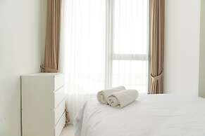 Modern Look And Comfy 2Br Gold Coast Apartment