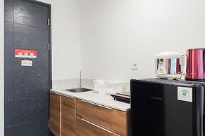 Modern Look Studio Room Collins Boulevard Apartment