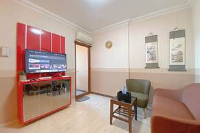 Best Choice And Strategic 2Br Apartment At Grand Setiabudi