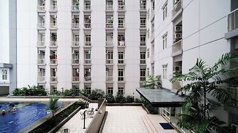 Simple And Comfortable Living Studio At Bale Hinggil Apartment