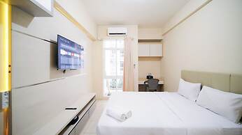 Simple And Comfortable Living Studio At Bale Hinggil Apartment