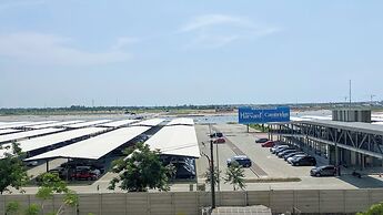 Modern Look 2Br Tokyo Riverside Pik 2 Apartment