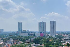 Cozy Living Studio At Kebagusan City Apartment
