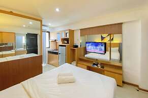 Cozy Living Studio At Kebagusan City Apartment