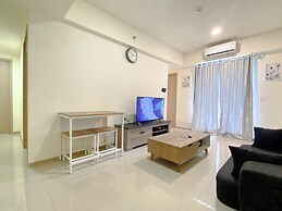 Comfortable Living 2Br At Meikarta Apartment