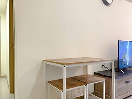 Comfortable Living 2Br At Meikarta Apartment