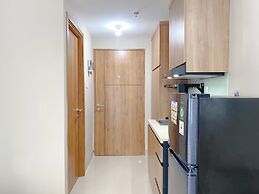 Good Choice And Cozy Studio Gateway Park Lrt City Bekasi Apartment
