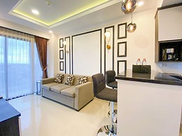 Restful And Elegant 1Br Patraland Amarta Apartment