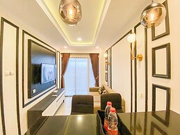 Restful And Elegant 1Br Patraland Amarta Apartment