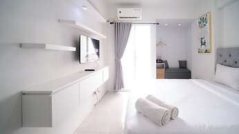 Well Furnished And Homey Studio (No Kitchen) Apartment At Suncity Resi