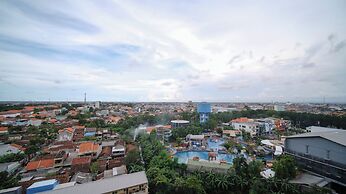 Well Furnished And Homey Studio (No Kitchen) Apartment At Suncity Resi