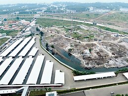 Restful And Good Deal Studio At Tokyo Riverside Pik 2 Apartment