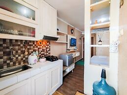 Nice And Comfortable Stay Studio At Gateway Ahmad Yani Cicadas Apartme