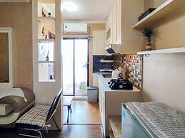 Nice And Comfortable Stay Studio At Gateway Ahmad Yani Cicadas Apartme