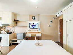 Nice And Comfortable Stay Studio At Gateway Ahmad Yani Cicadas Apartme