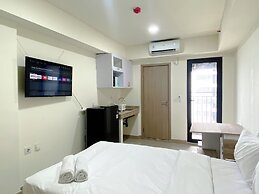 Minimalist Studio For 1 Pax At Meikarta Apartment