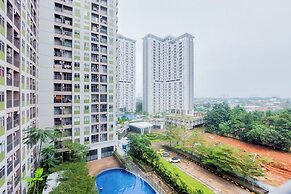 Modern Look 2Br At Serpong Greenview Apartment