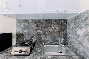 Homey And Restful Studio Royal Sentul Park Apartment