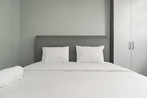 Restful And Modern 3Br At Daan Mogot City Apartment