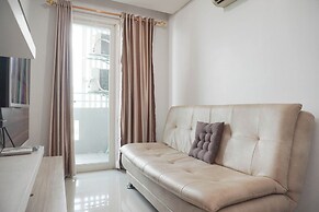 Simply Modern 1Br At Sky Terrace Apartment