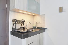 Simply Modern 1Br At Sky Terrace Apartment