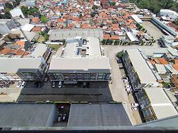 Spacious And Cozy 2Br Apartment Mekarwangi Square Cibaduyut