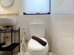 Clean And Homey 2Br At Meikarta Apartment