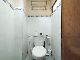 Serene 2Br Apartment At Gateway Ahmad Yani Cicadas