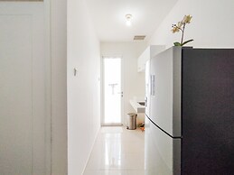 Simply Design 1Br Apartment At Parahyangan Residence