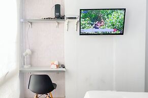 Cozy Stay Studio At Patraland Urbano Apartment